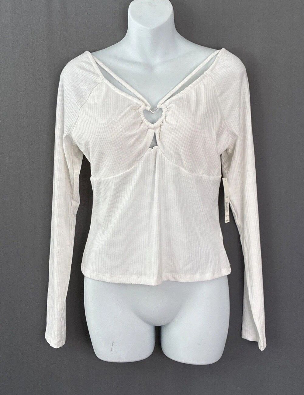 No Boundaries White Cut Out Heart Ring Crop Top Jrs Large Fairy Cottage NOBO Y2K